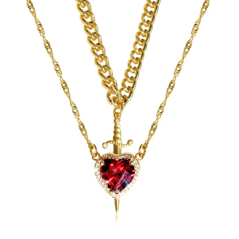 Set de collares espada y corazón